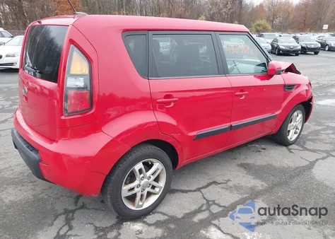 2011 Kia Soul + from USA, damaged, VIN KNDJT2A24B7328569